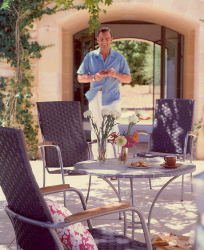 Entdecken Sie die neuste Generation Gartenstühle in unserem Gartenmöbel Shop.